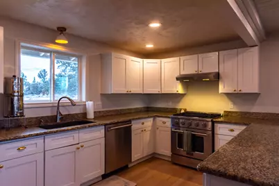 9337 SW Willard Road, Bend, OR 97701 - Photo 5