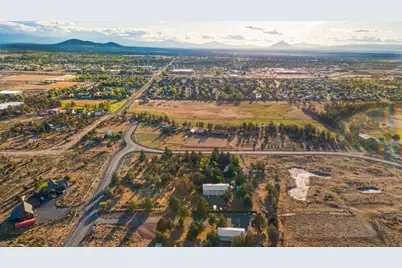 1686 NE Negus Way, Redmond, OR 97756 - Photo 51