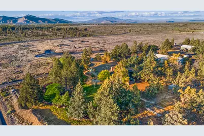 1686 NE Negus Way, Redmond, OR 97756 - Photo 55