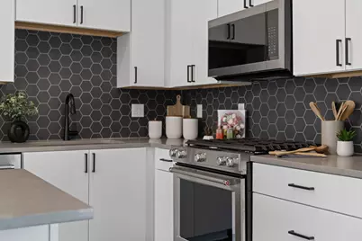 1068 W Linda Avenue #Lot 5, Sisters, OR 97759 - Photo 13