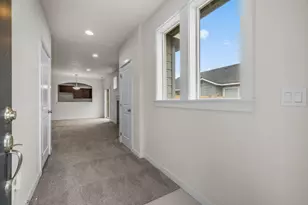 1631 NW Upas Pl, Redmond, OR 97756 - Photo 3