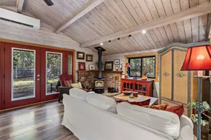 56585 Lunar Dr, Bend, OR 97707 - Photo 9