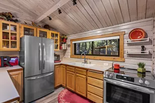 56585 Lunar Dr, Bend, OR 97707 - Photo 11