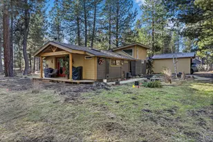 56585 Lunar Dr, Bend, OR 97707 - Photo 3