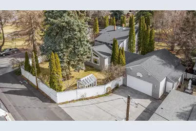 898 NW Riverside Boulevard, Bend, OR 97703 - Photo 39