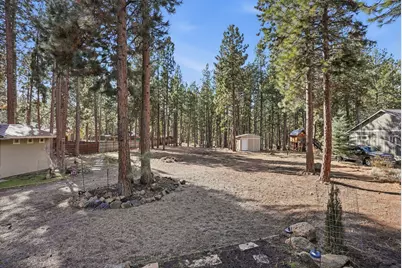 60095 Crater Road, Bend, OR 97702 - Photo 33
