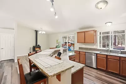 60095 Crater Road, Bend, OR 97702 - Photo 9