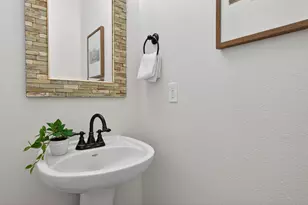 19744 SW Aspen Ridge Dr, Bend, OR 97702 - Photo 27