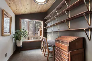 18879 River Woods Dr, Bend, OR 97702 - Photo 17