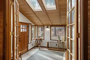 18879 River Woods Dr, Bend, OR 97702 - Photo 9