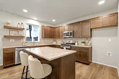 3725 Luchu Street #107, Medford, OR 97504 - Photo 5