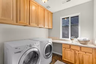 61041 Chamomile Pl, Bend, OR 97702 - Photo 21