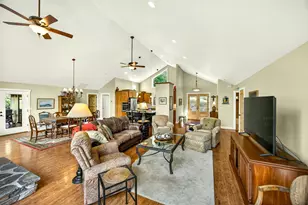 565 Greens Creek Rd, Grants Pass, OR 97527 - Photo 29