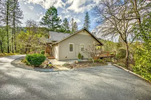 565 Greens Creek Rd, Grants Pass, OR 97527 - Photo 19