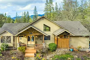 565 Greens Creek Rd, Grants Pass, OR 97527 - Photo 1