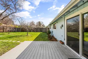 349 Tudor St, Ashland, OR 97520 - Photo 23