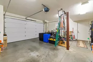 11020 Kestrel Rd, Klamath Falls, OR 97601 - Photo 41