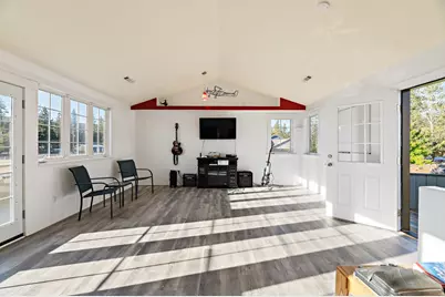 536 Rogue Air Drive, Shady Cove, OR 97539 - Photo 43