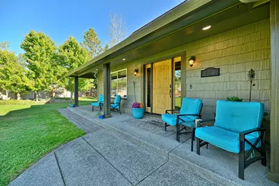 536 Rogue Air Drive, Shady Cove, OR 97539 - Photo 7