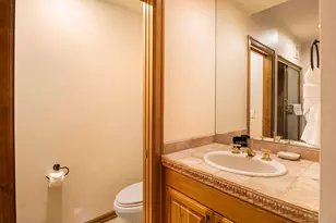 56954 Peppermill Cir, Sunriver, OR 97707 - Photo 7