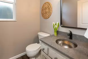 1008 NW 15th St, Redmond, OR 97756 - Photo 25