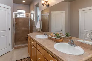 1008 NW 15th St, Redmond, OR 97756 - Photo 19