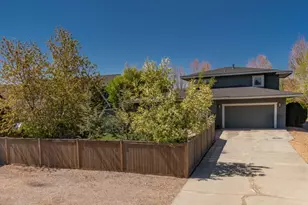 1008 NW 15th St, Redmond, OR 97756 - Photo 31