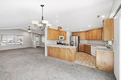 933 Parkdale Avenue, Medford, OR 97501 - Photo 11