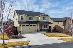 2457 SW 45th St, Redmond, OR 97756 - Photo 7