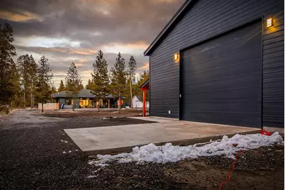 55401 Heierman Drive, Bend, OR 97707 - Photo 7
