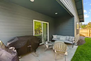 1667 SW Black Butte Ct, Redmond, OR 97756 - Photo 39