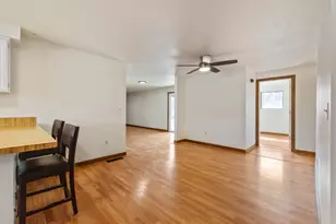 4332 Meadows Dr, Klamath Falls, OR 97603 - Photo 11