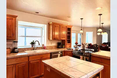 11889 Williams Highway, Grants Pass, OR 97527 - Photo 5