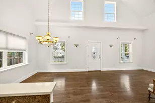 620 E D St, Jacksonville, OR 97530 - Photo 5