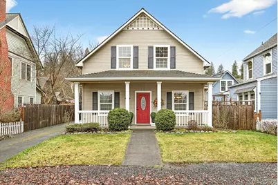 620 E D Street, Jacksonville, OR 97530 - Photo 1