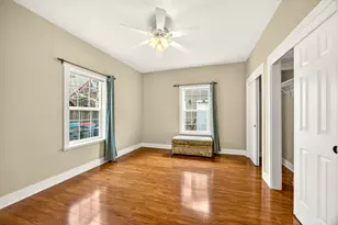 620 E D St, Jacksonville, OR 97530 - Photo 17