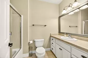620 E D St, Jacksonville, OR 97530 - Photo 19