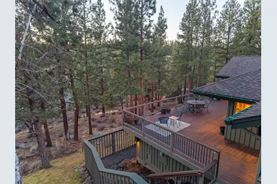 3695 NW Kirkaldy Court, Bend, OR 97703 - Photo 3