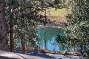 3695 NW Kirkaldy Ct, Bend, OR 97703 - Photo 43