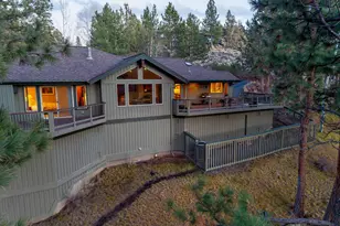 3695 NW Kirkaldy Ct, Bend, OR 97703 - Photo 49