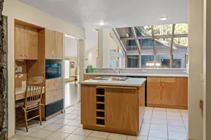 71059 Bracken Ln, Black Butte Ranch, OR 97759 - Photo 15