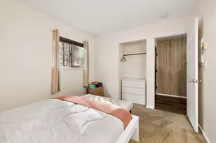 19717 SW Mount Bachelor Dr, Bend, OR 97702 - Photo 9