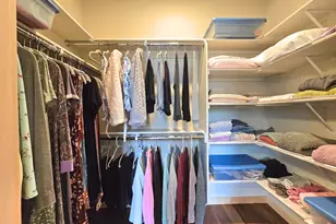 205 N 9th St, Jacksonville, OR 97530 - Photo 21