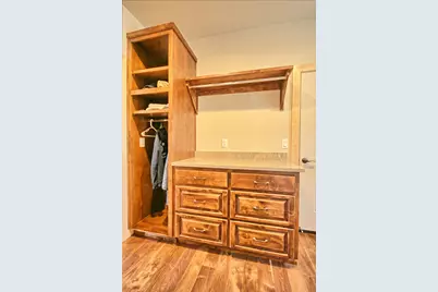 205 N 9th Street, Jacksonville, OR 97530 - Photo 15