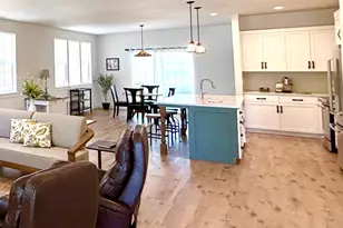 1005 E Horse Back Trail, Sisters, OR 97759 - Photo 5