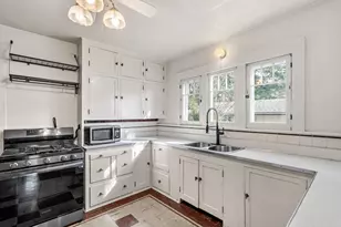 420 NW Savage St, Grants Pass, OR 97526 - Photo 13