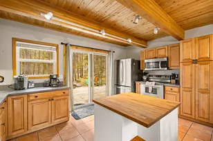 17039 Cooper Dr, Bend, OR 97707 - Photo 7