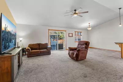 2215 SW Stonehedge Court, Redmond, OR 97756 - Photo 5