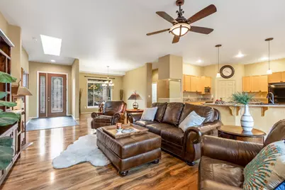 1966 Kingfisher Circle, Redmond, OR 97756 - Photo 9