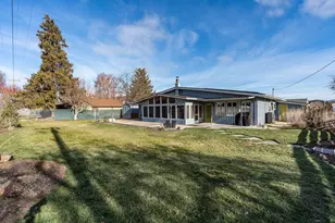 183 NE Marmot Ln, Prineville, OR 97754 - Photo 9